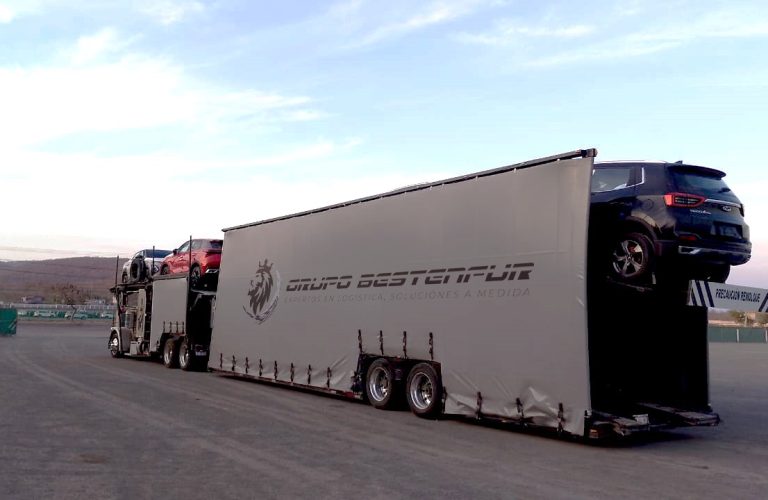 Madrina Gris con logo